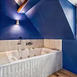 L'escale Bleue Cozy Et Balneo, Village Et