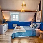 L'escale Bleue Cozy Et Balneo, Village Et Apartment *