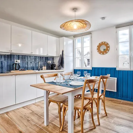 L'escale Bleue Cozy Et Balneo, Village Et Apartment